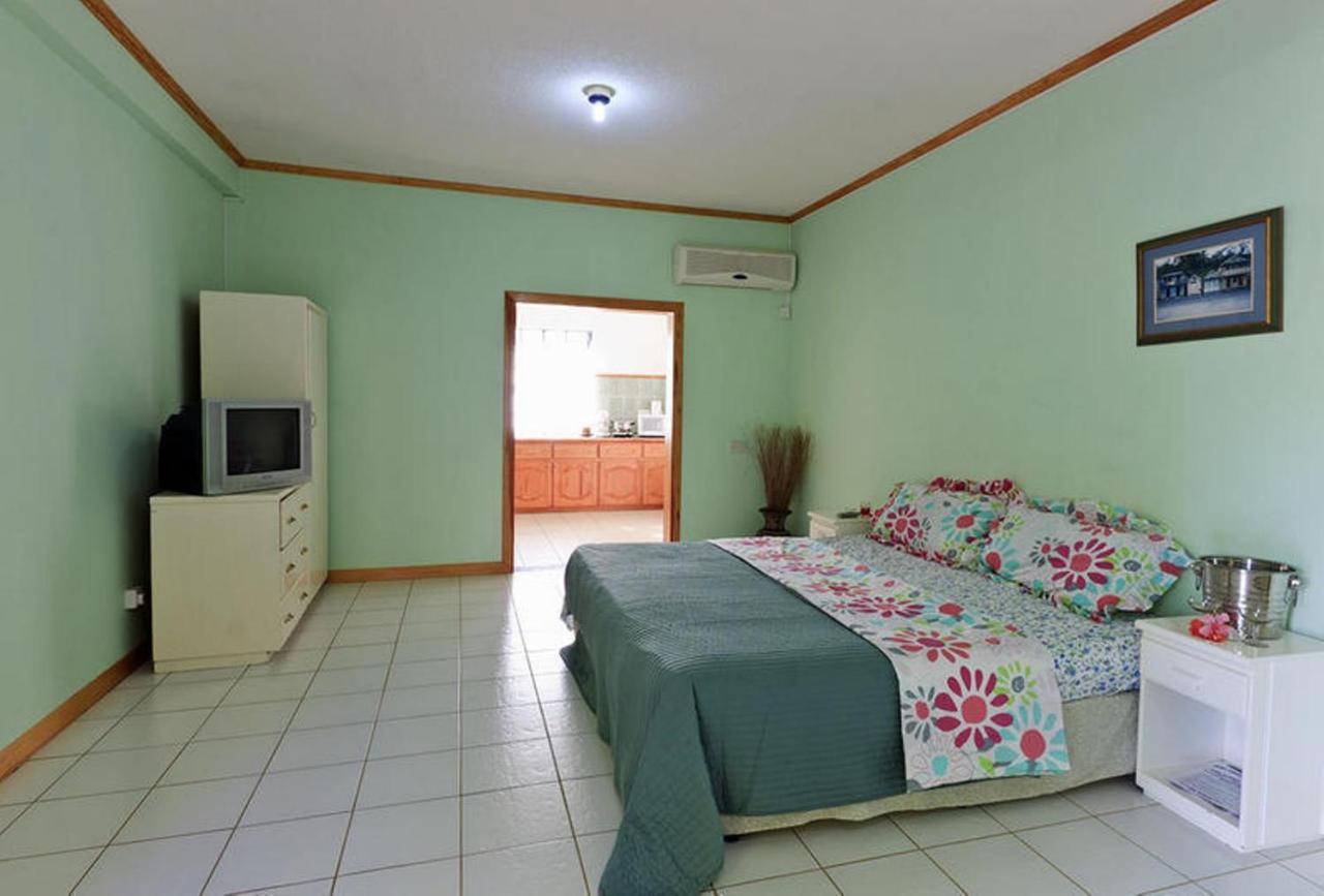 Hewanorra Gardens Hotel วิเยอซ์ฟอร์ ภายนอก รูปภาพ